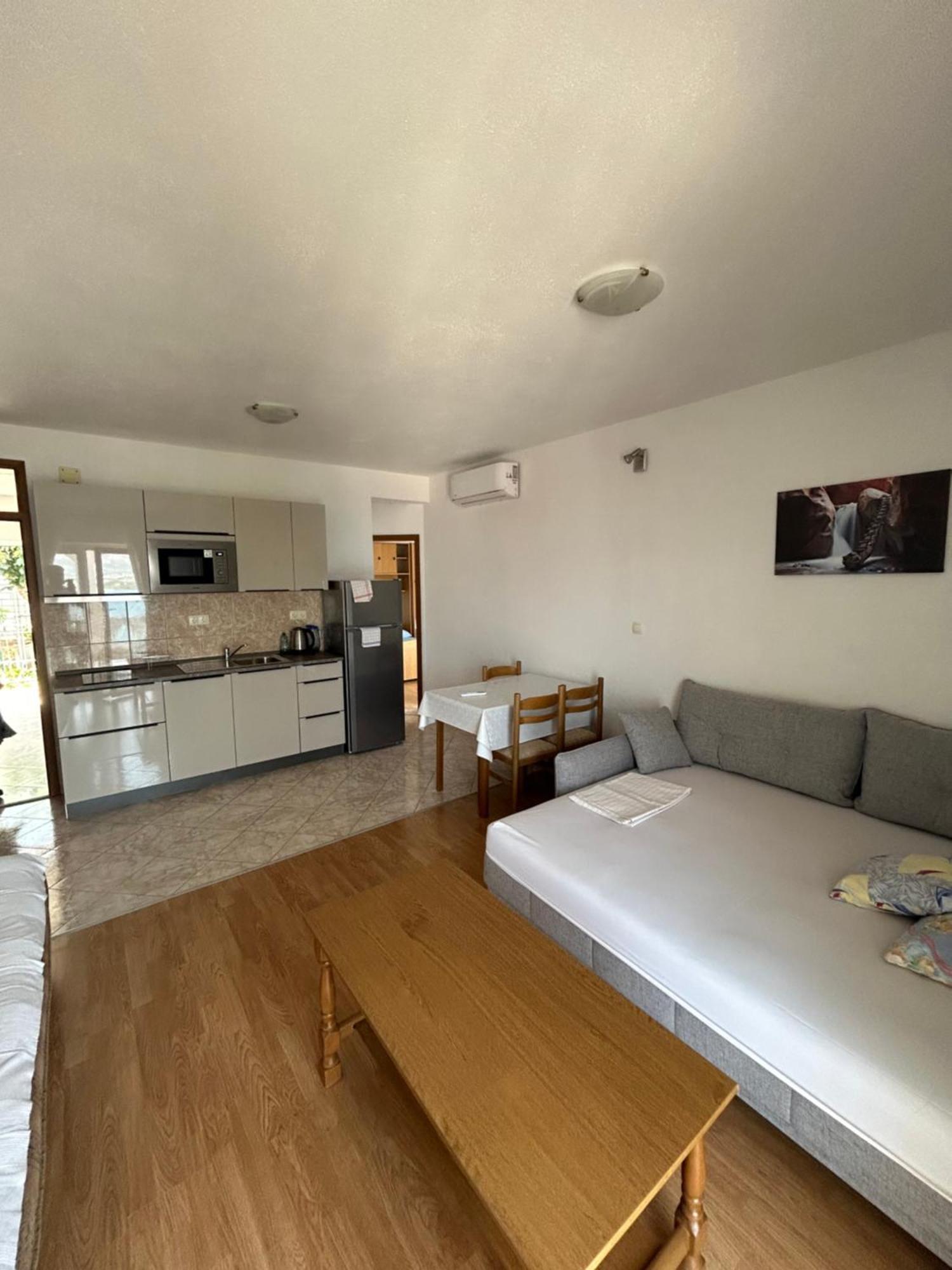 Comfort Apartments Трогир Экстерьер фото